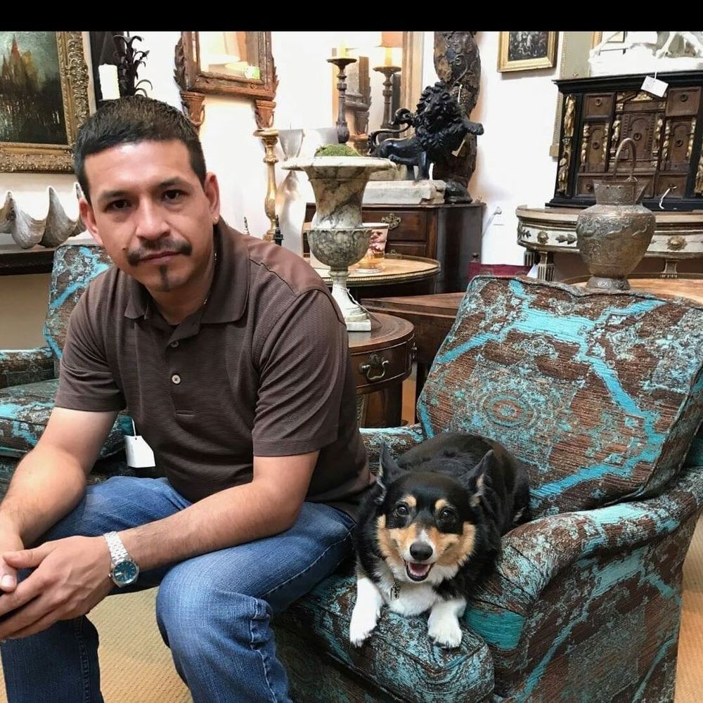 Meet your Posher, José